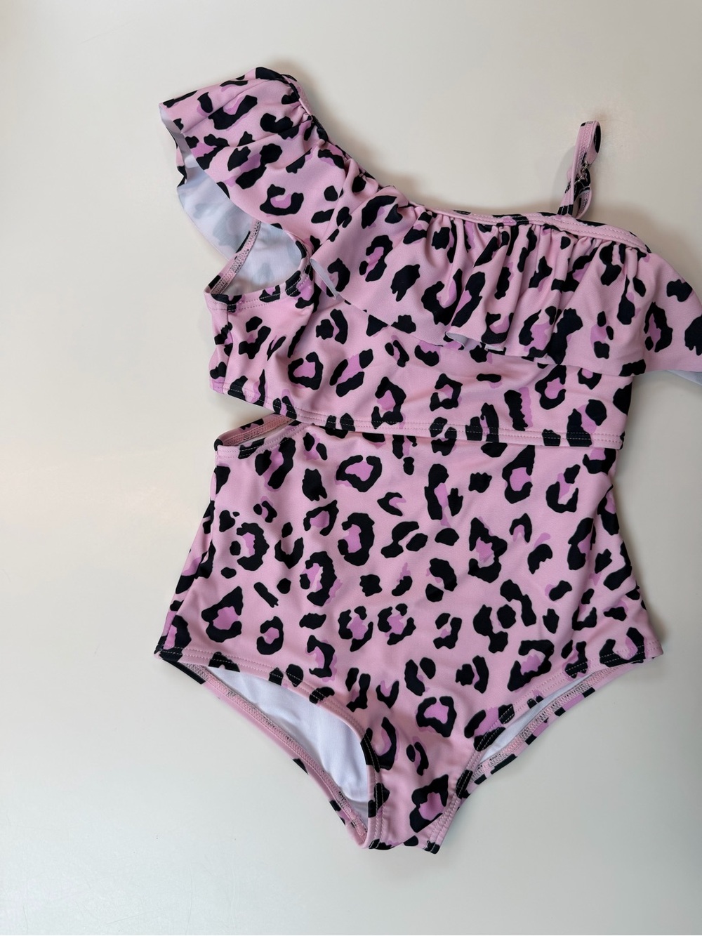 Girls Pink Leopard One-Shoulder Ruffle Swimsuit never worn size 6